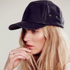 🌞🌛✨A very cool Henschel Leather Baseball Hat